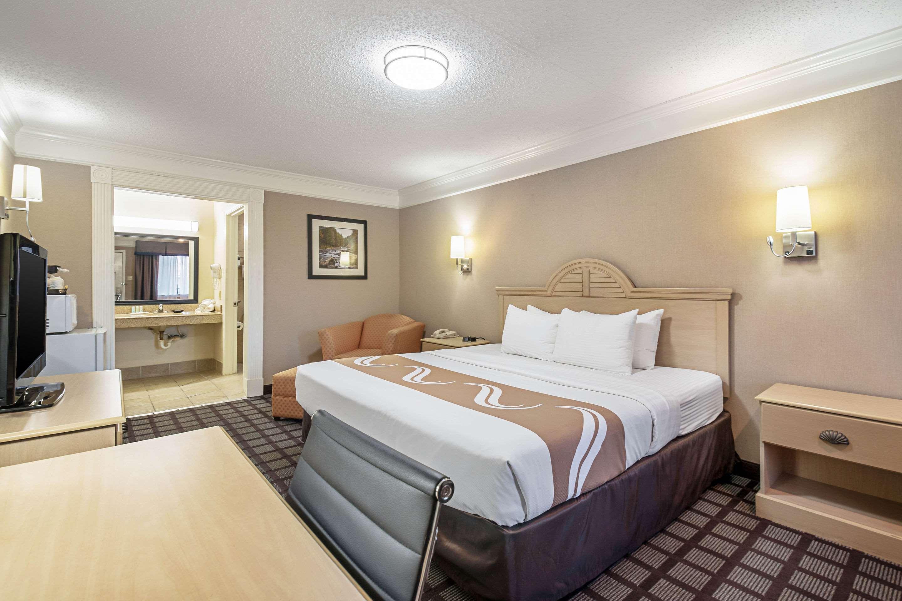 Quality Inn Near Lake Marble Falls Exteriér fotografie