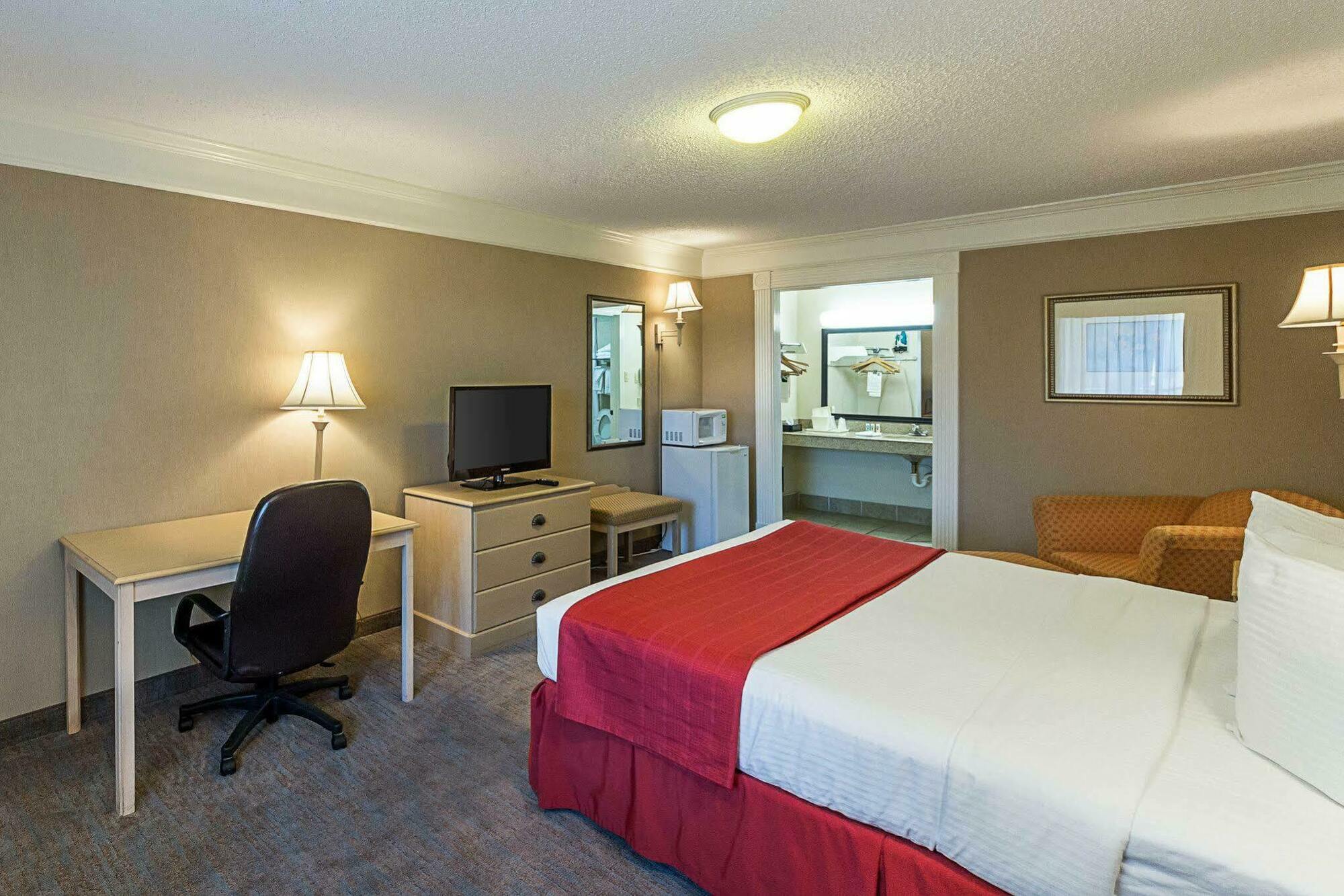 Quality Inn Near Lake Marble Falls Exteriér fotografie